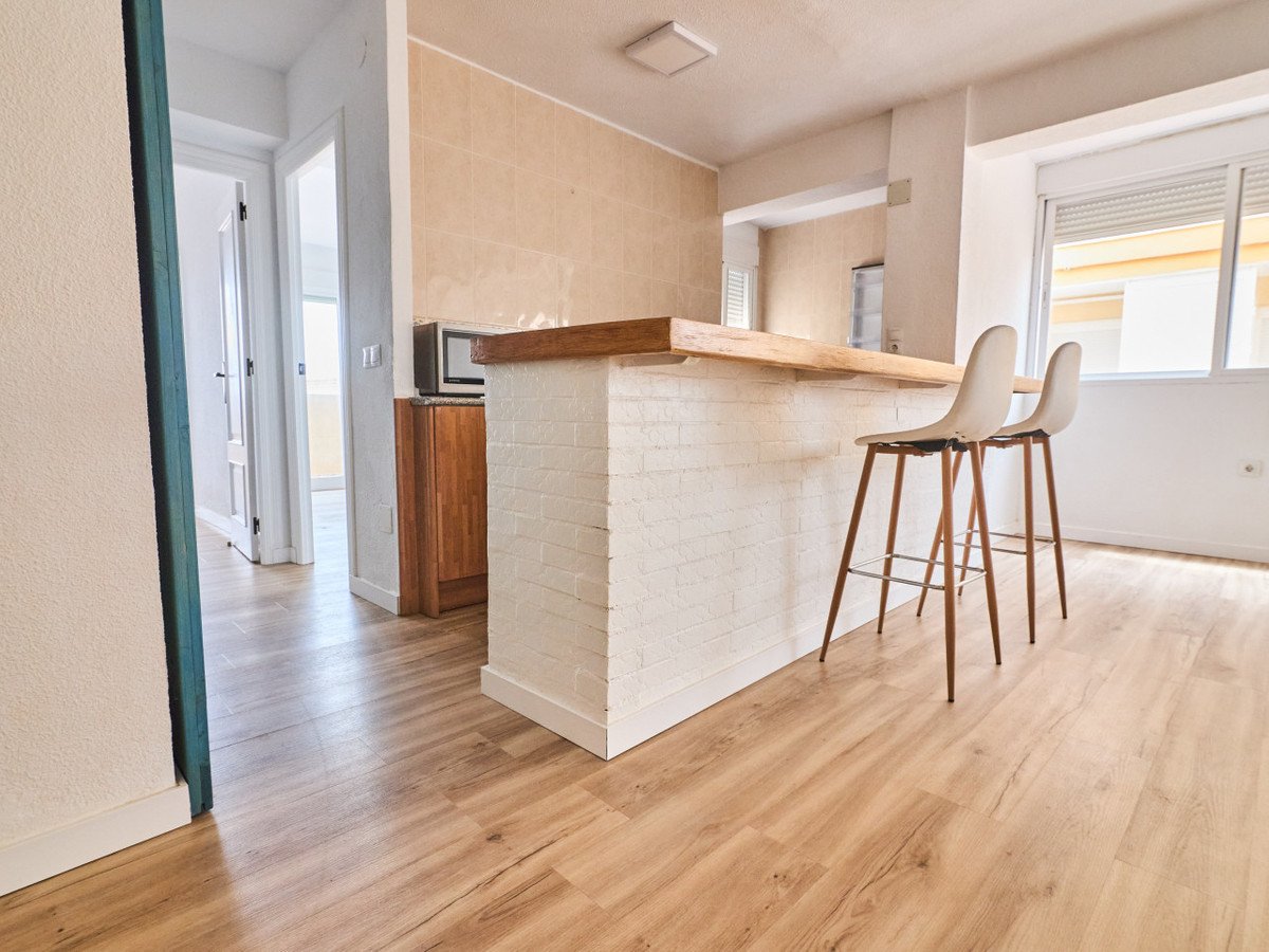 2 Bed Middle Floor Apartment in La Mata