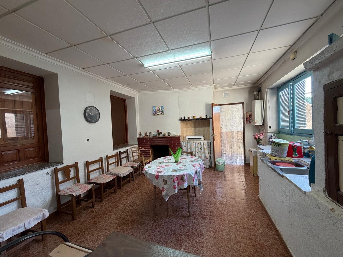 3 Bed Bungalow in San Bartolomé
