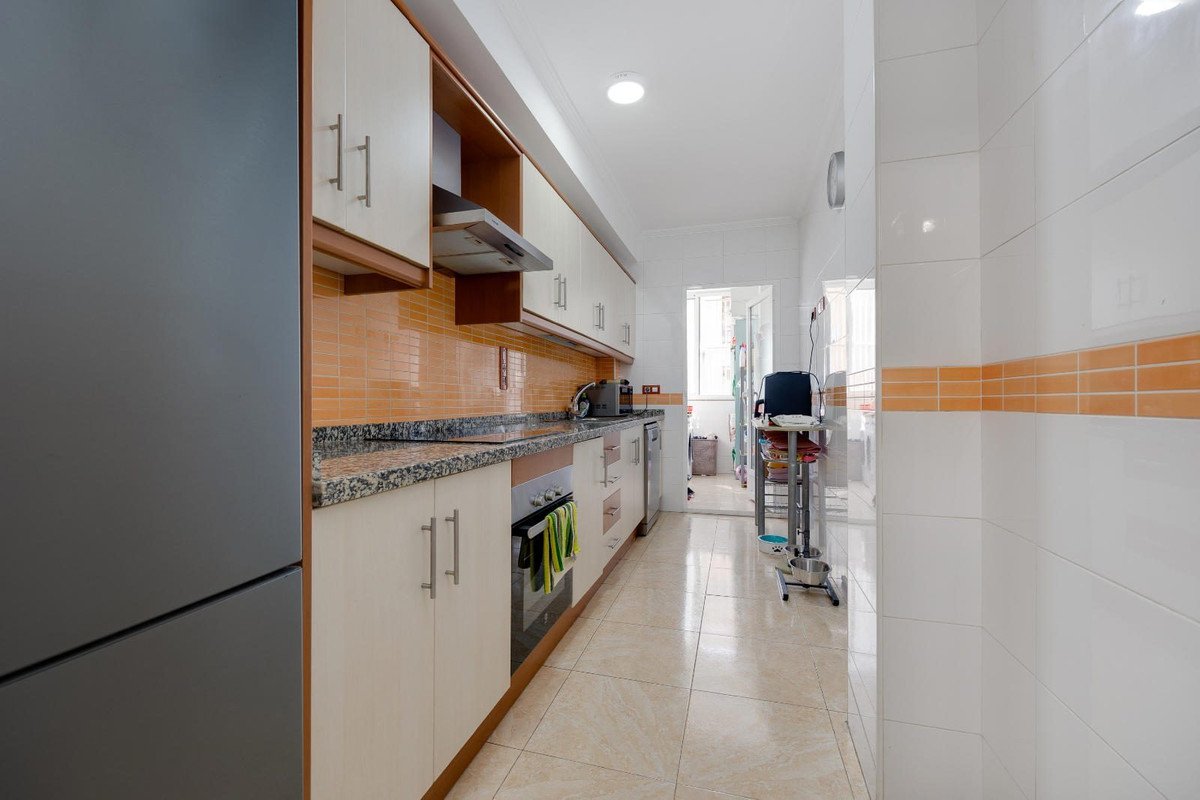3 Bed Middle Floor Apartment in Torrevieja
