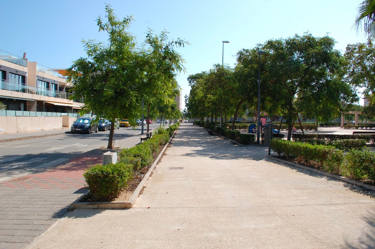 2 Bed Bungalow in Mil Palmeras
