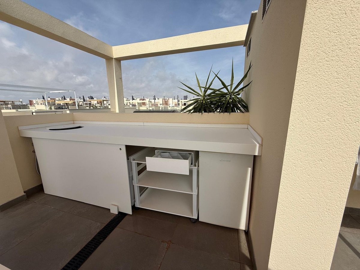 2 Bed Bungalow in Mil Palmeras