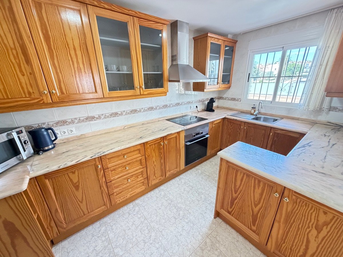 3 Bed Detached Villa in Villamartin