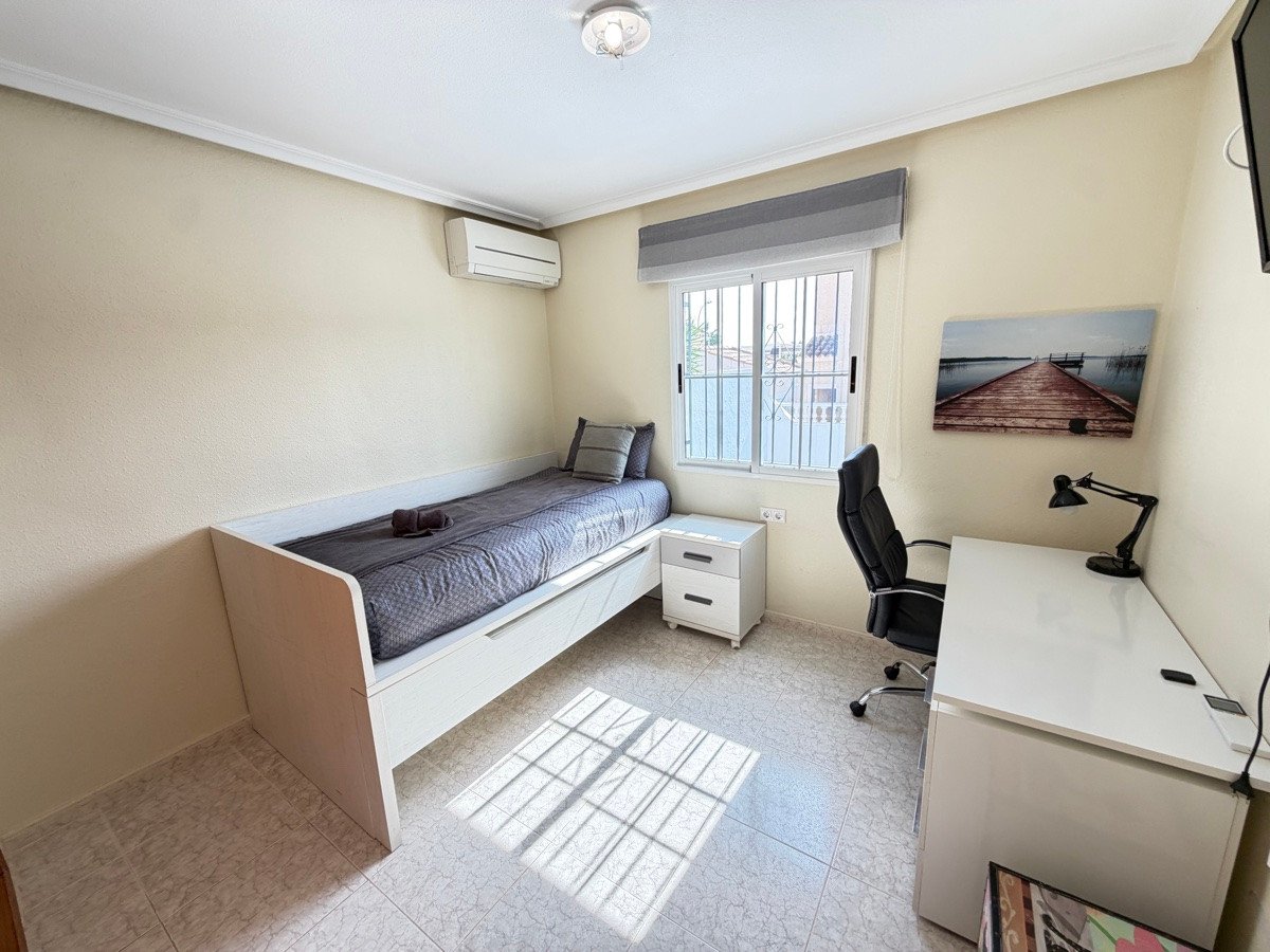 3 Bed Detached Villa in Villamartin
