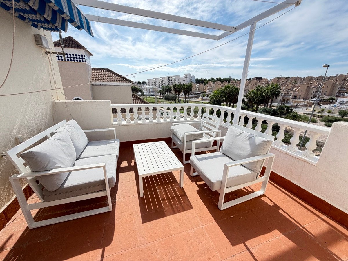 3 Bed Detached Villa in Villamartin