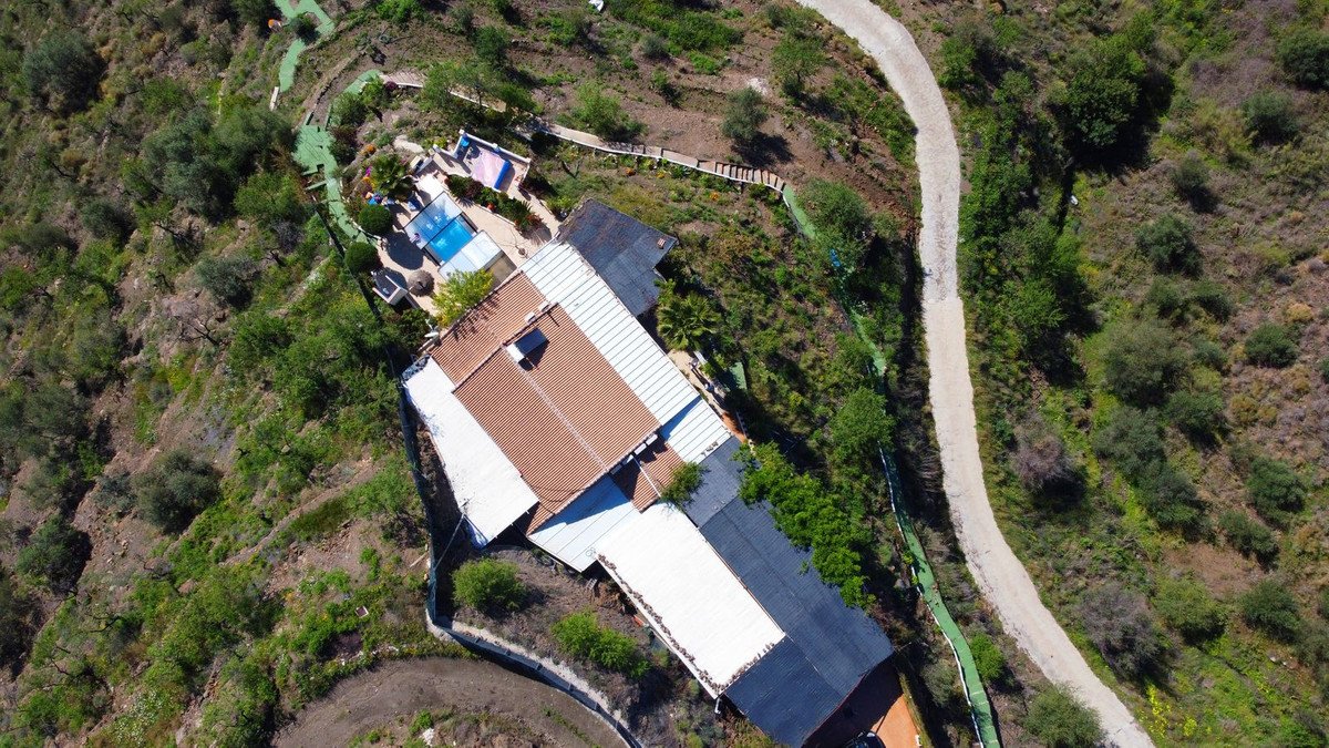 3 Bed Detached Villa in Arenas