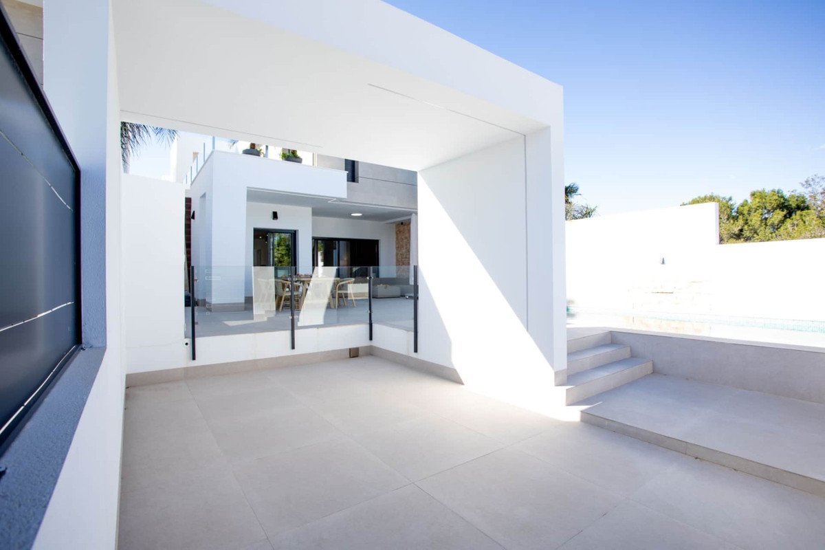 3 Bed Detached Villa in Dolores