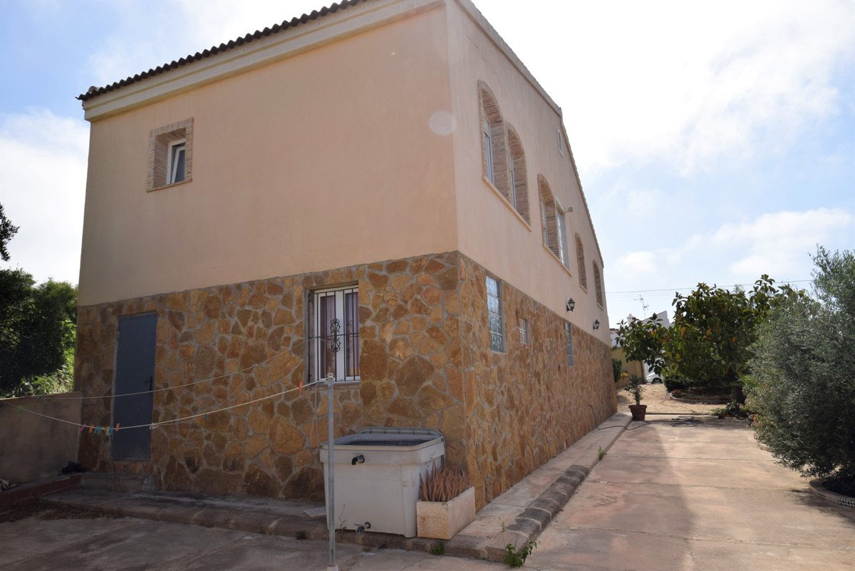 2 Bed Detached Villa in Aguas Nuevas