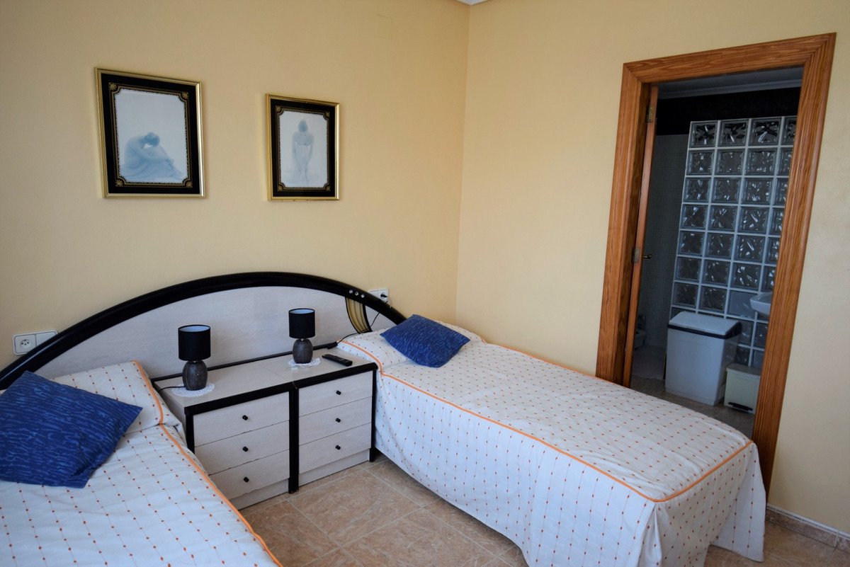 2 Bed Detached Villa in Aguas Nuevas