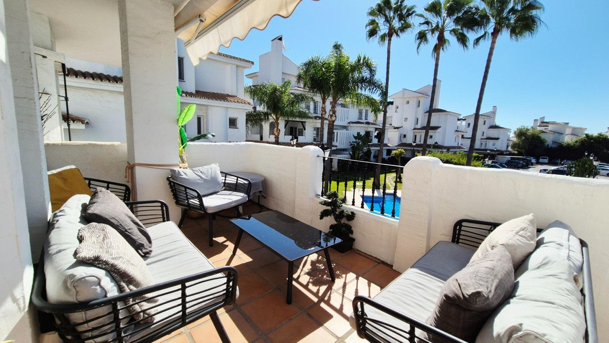 3 Bed Middle Floor Apartment in Marbella