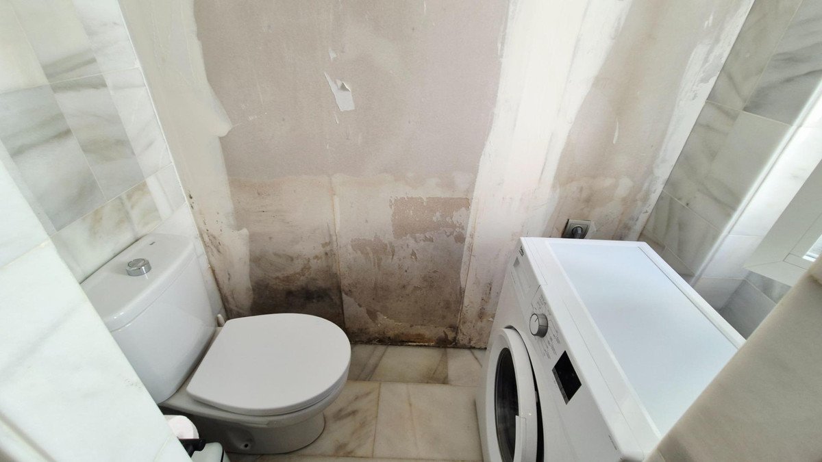 3 Bed Middle Floor Apartment in Marbella