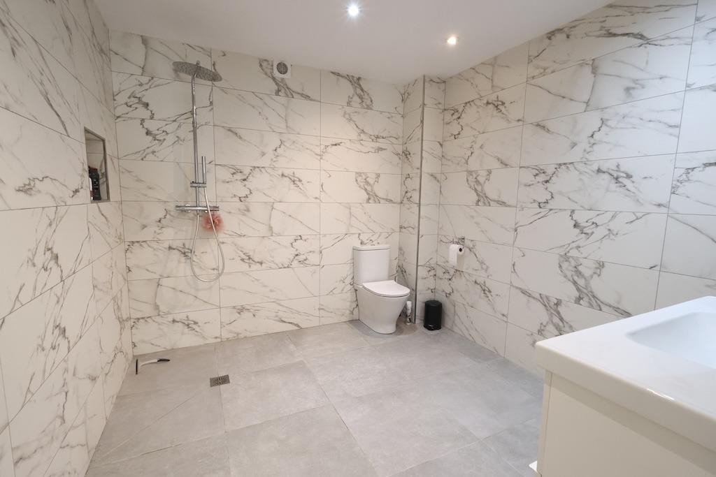 5 Bed Detached Villa in Torrevieja