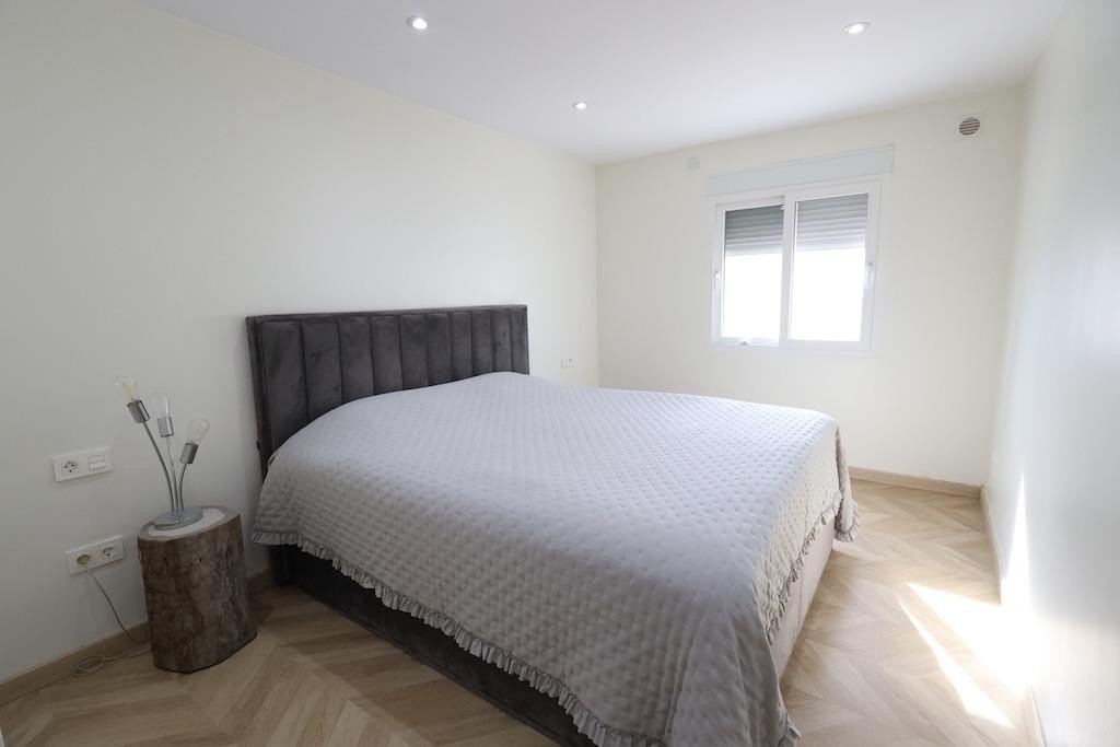 5 Bed Detached Villa in Torrevieja