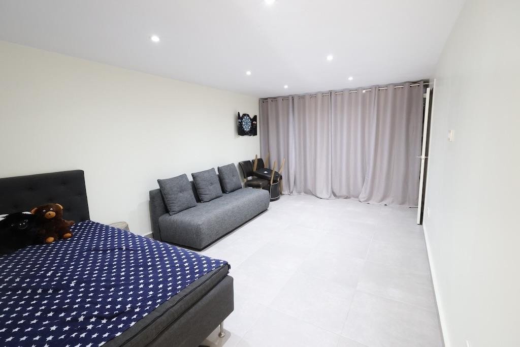 5 Bed Detached Villa in Torrevieja