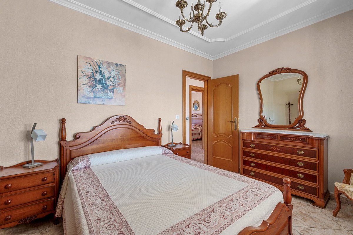 7 Bed Townhouse in Ciudad Quesada