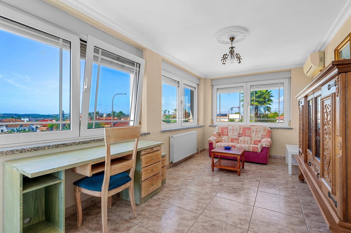 7 Bed Townhouse in Ciudad Quesada