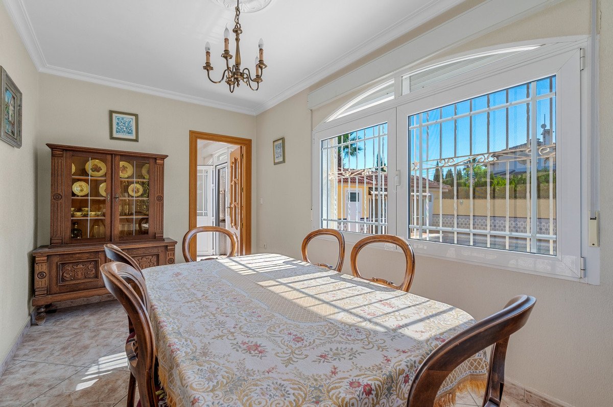 7 Bed Townhouse in Ciudad Quesada