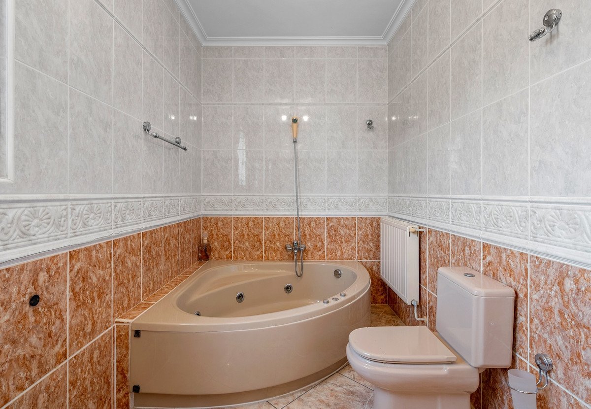 7 Bed Townhouse in Ciudad Quesada