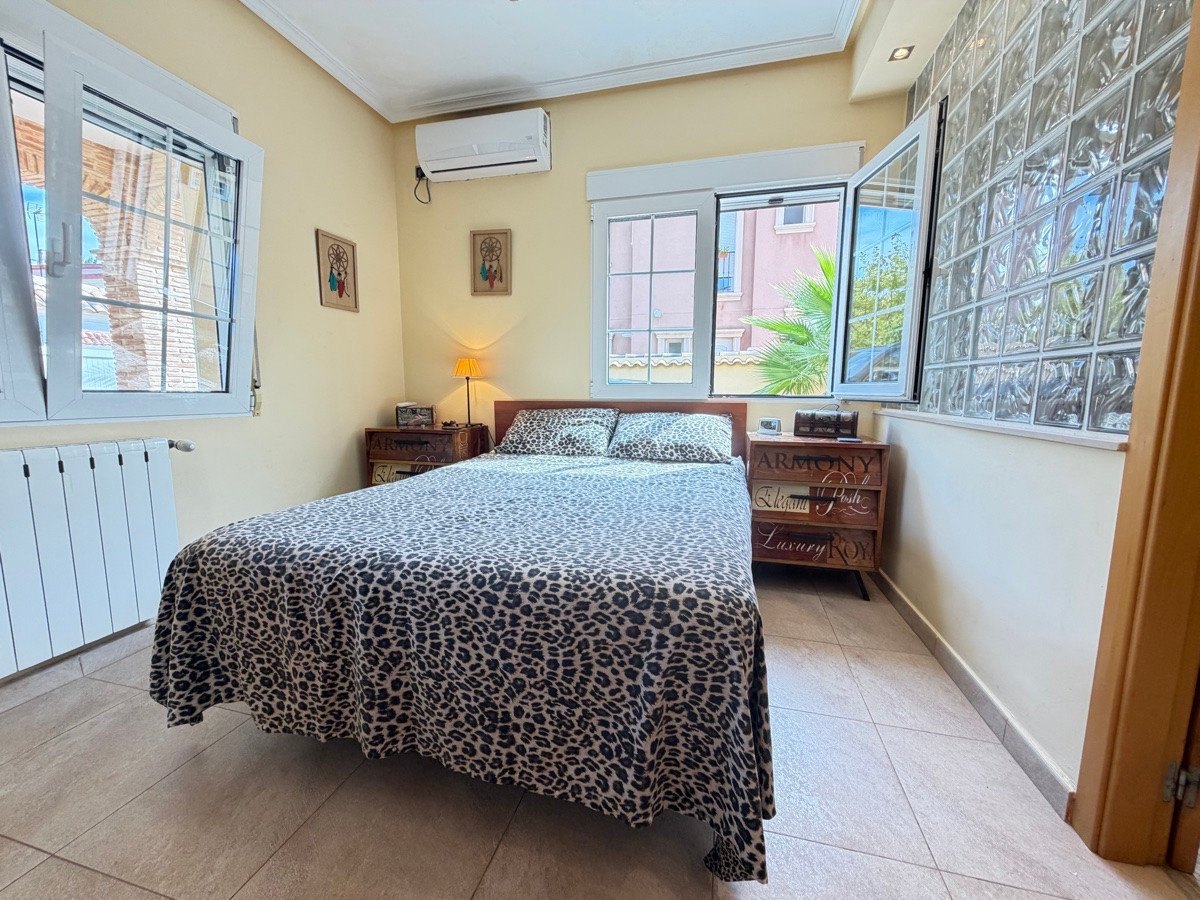 4 Bed Detached Villa in Cabo Roig