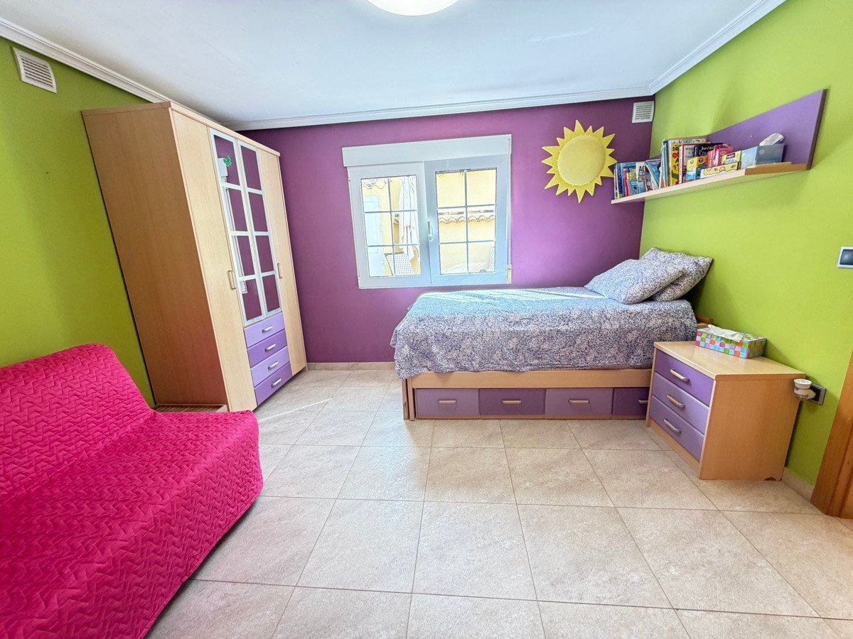 4 Bed Detached Villa in Cabo Roig