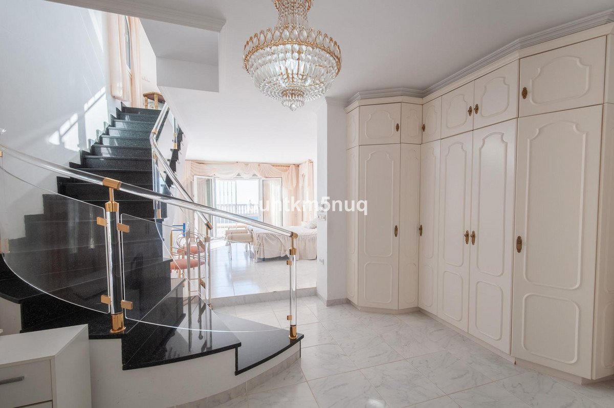 4 Bed Detached Villa in Calpe