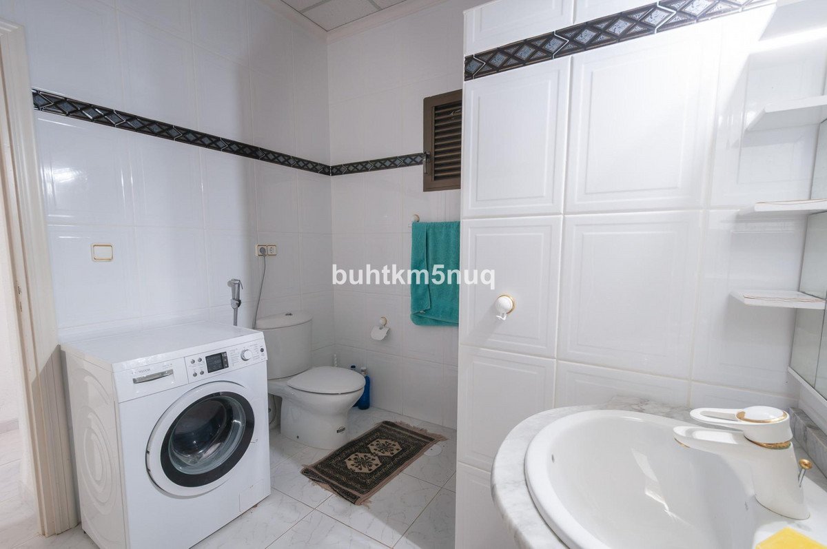 4 Bed Detached Villa in Calpe