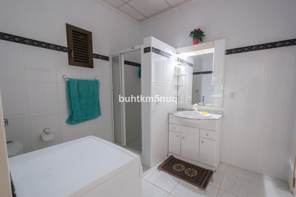 4 Bed Detached Villa in Calpe