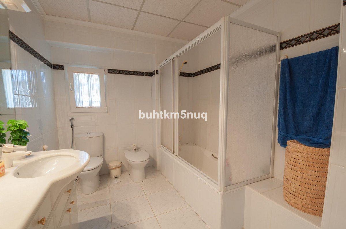 4 Bed Detached Villa in Calpe