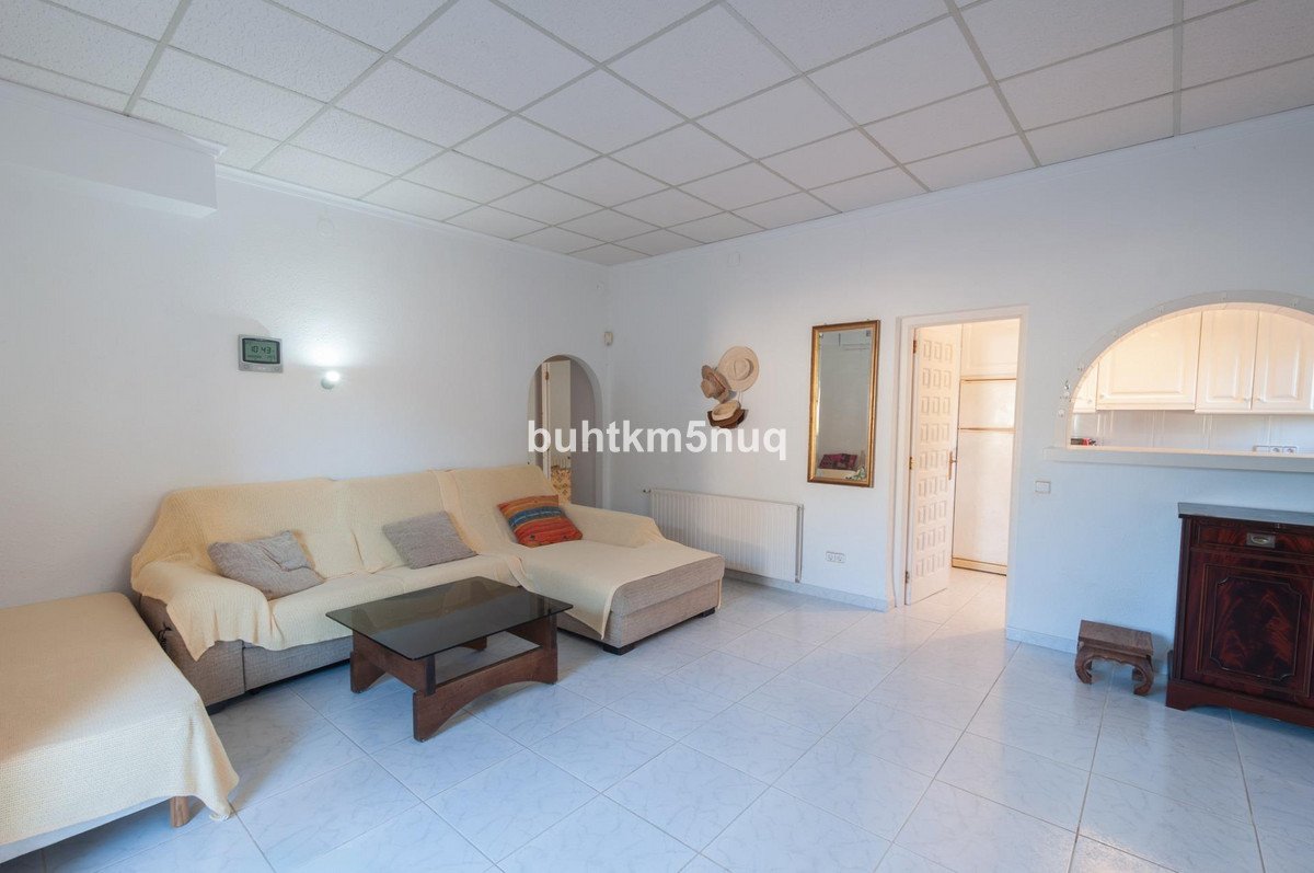 4 Bed Detached Villa in Calpe