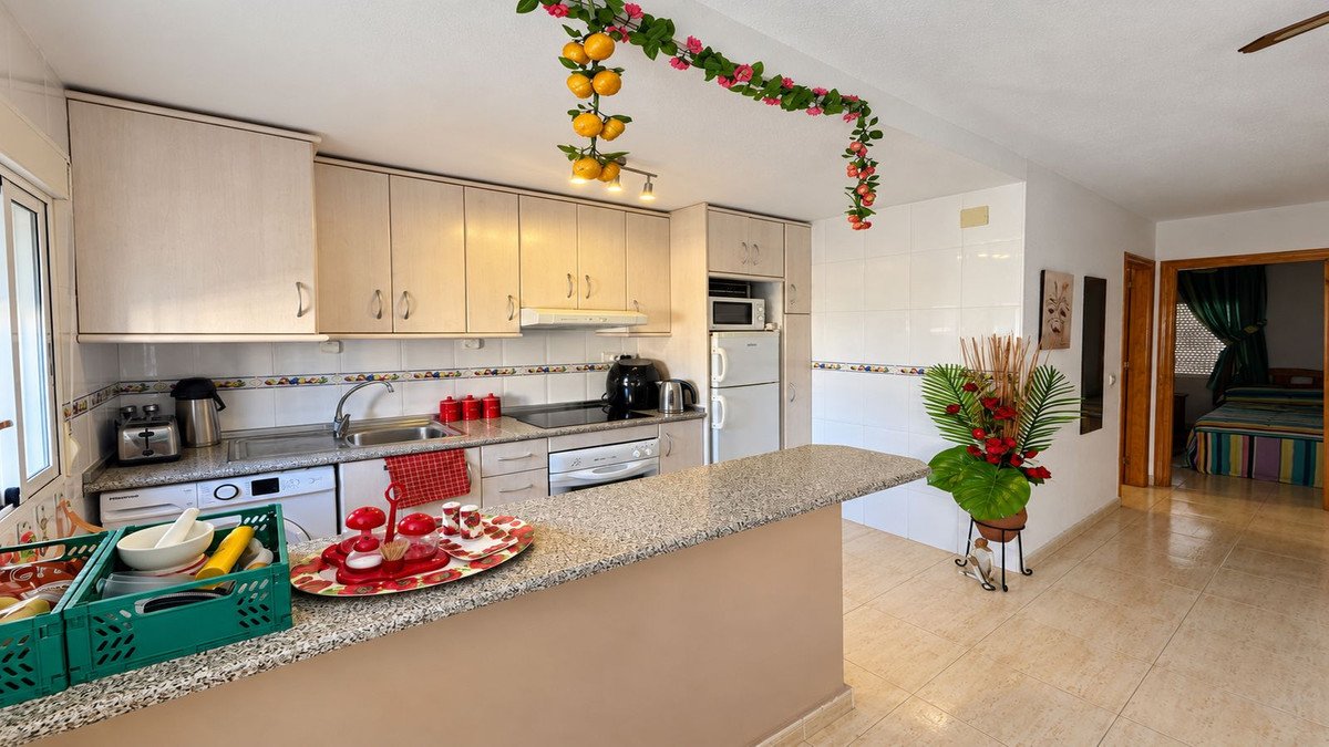 2 Bed Top Floor Apartment in San Miguel de Salinas