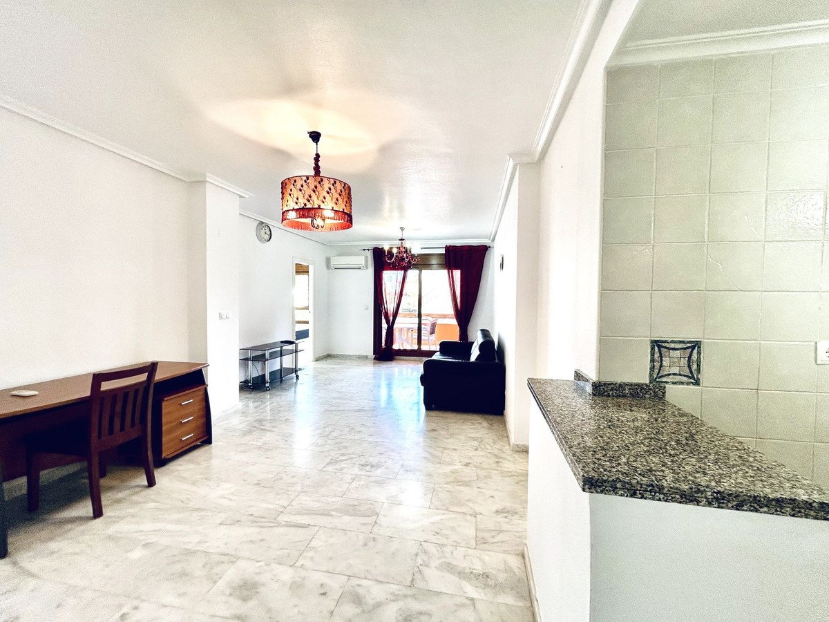2 Bed Ground Floor Apartment in Orihuela Costa