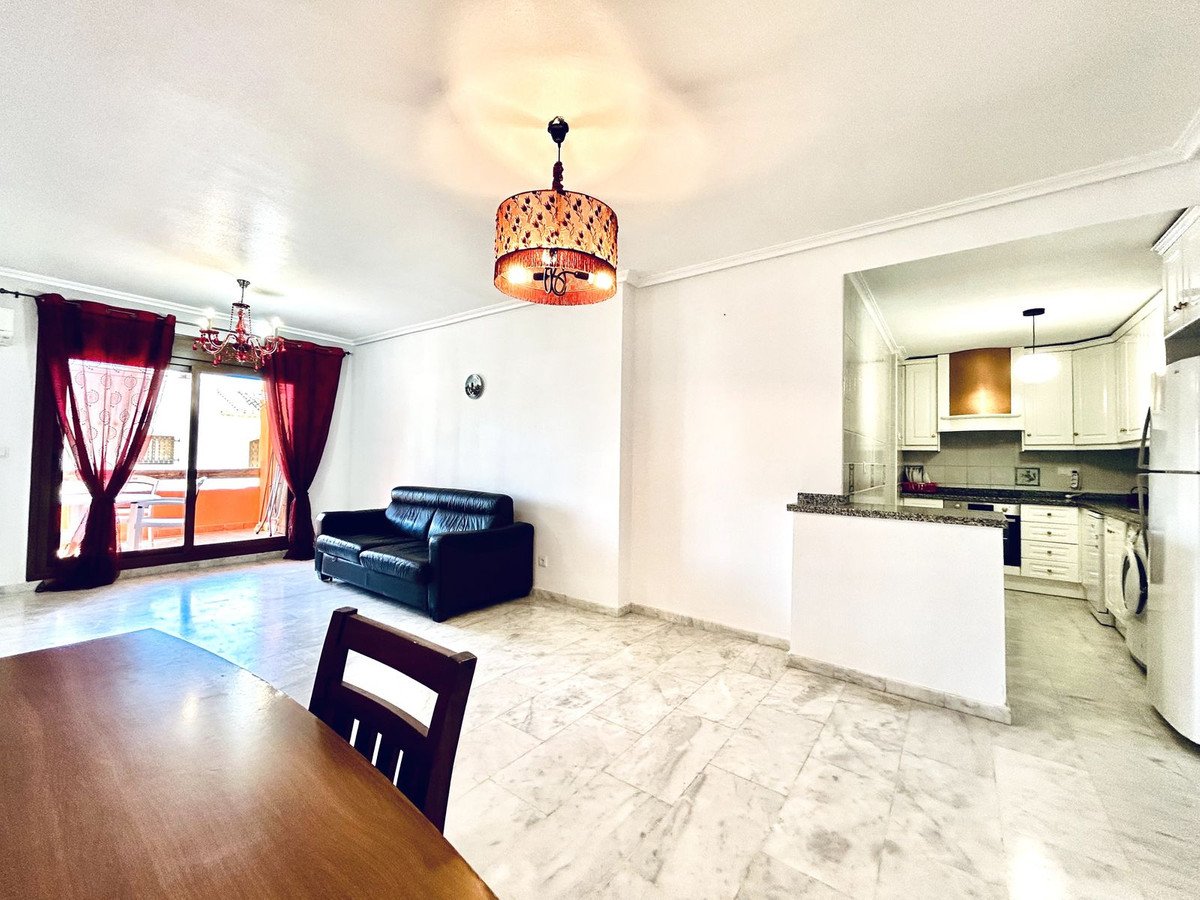 2 Bed Ground Floor Apartment in Orihuela Costa