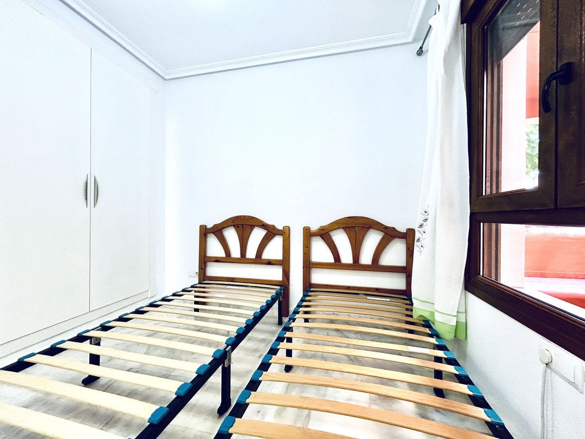 2 Bed Ground Floor Apartment in Orihuela Costa