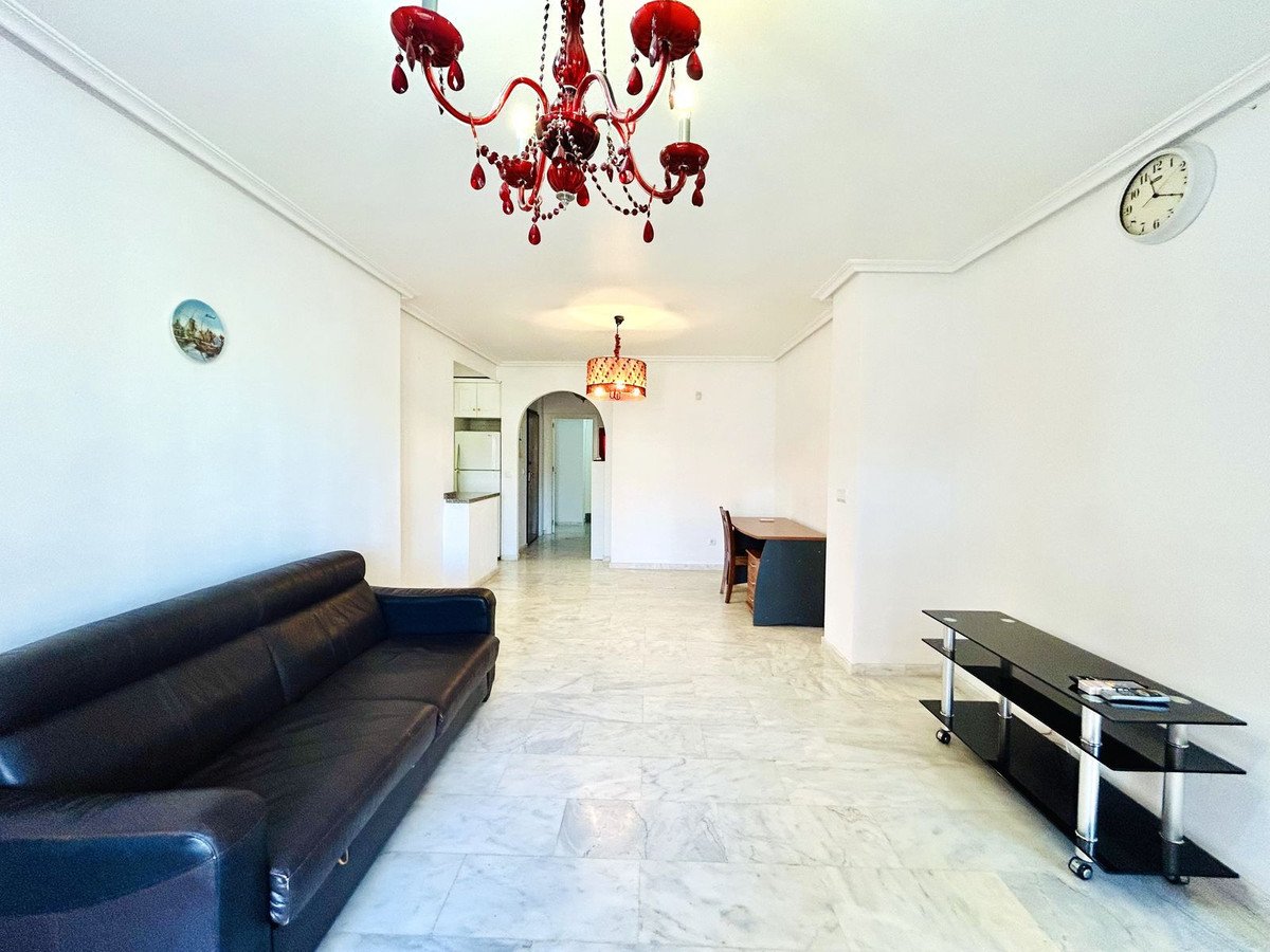 2 Bed Ground Floor Apartment in Orihuela Costa