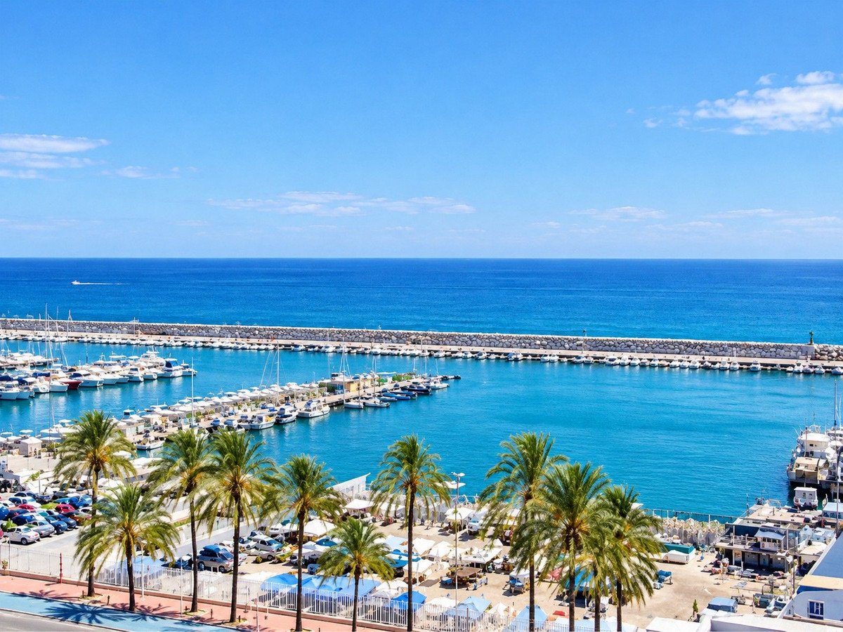 1 Bed Middle Floor Apartment in Fuengirola