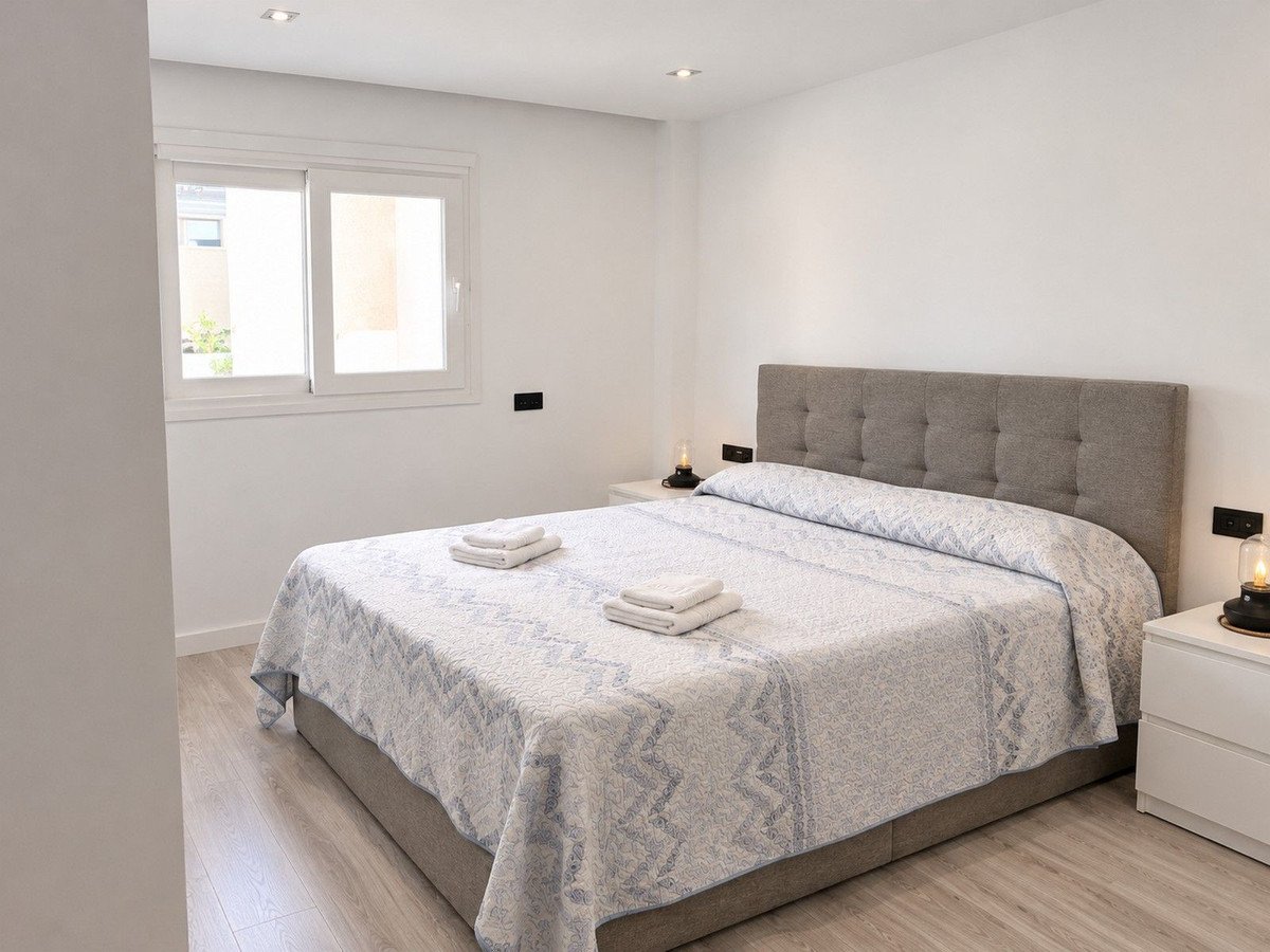 1 Bed Middle Floor Apartment in Fuengirola