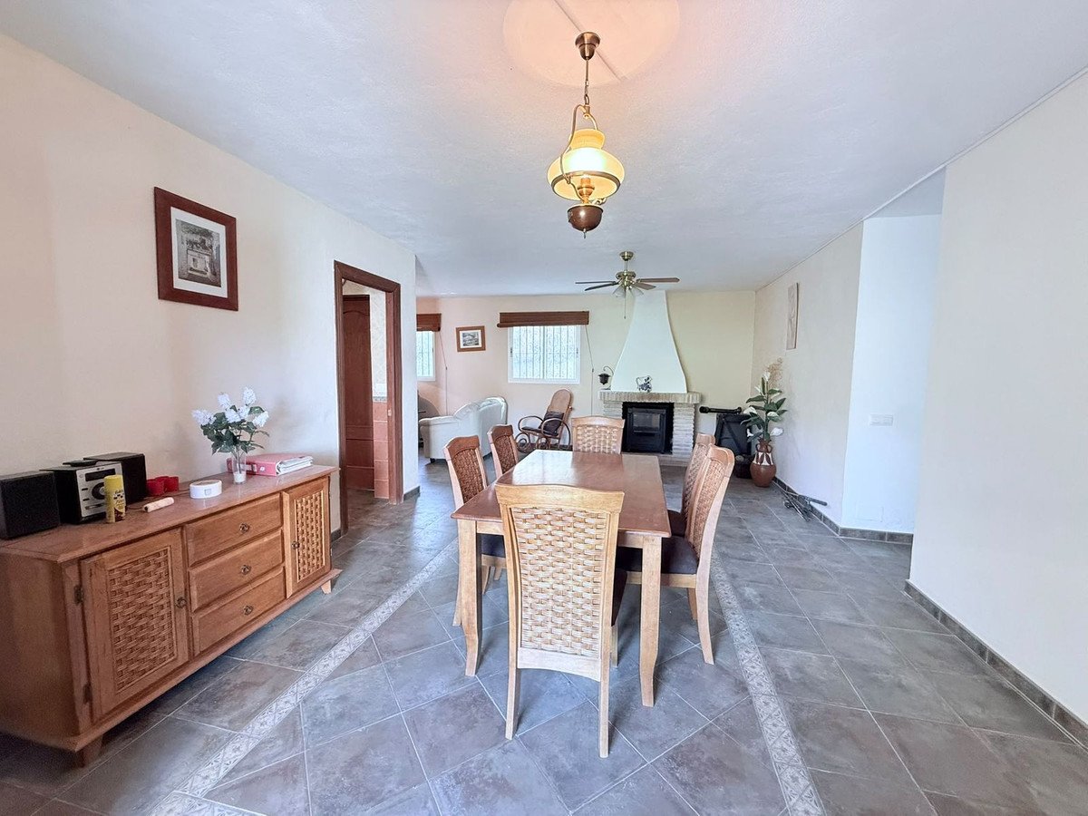 3 Bed Finca - Cortijo in Tolox