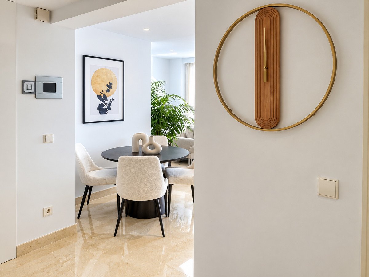 2 Bed Middle Floor Apartment in La Quinta