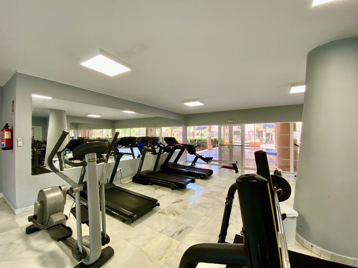 2 Bed Middle Floor Apartment in Hacienda del Sol