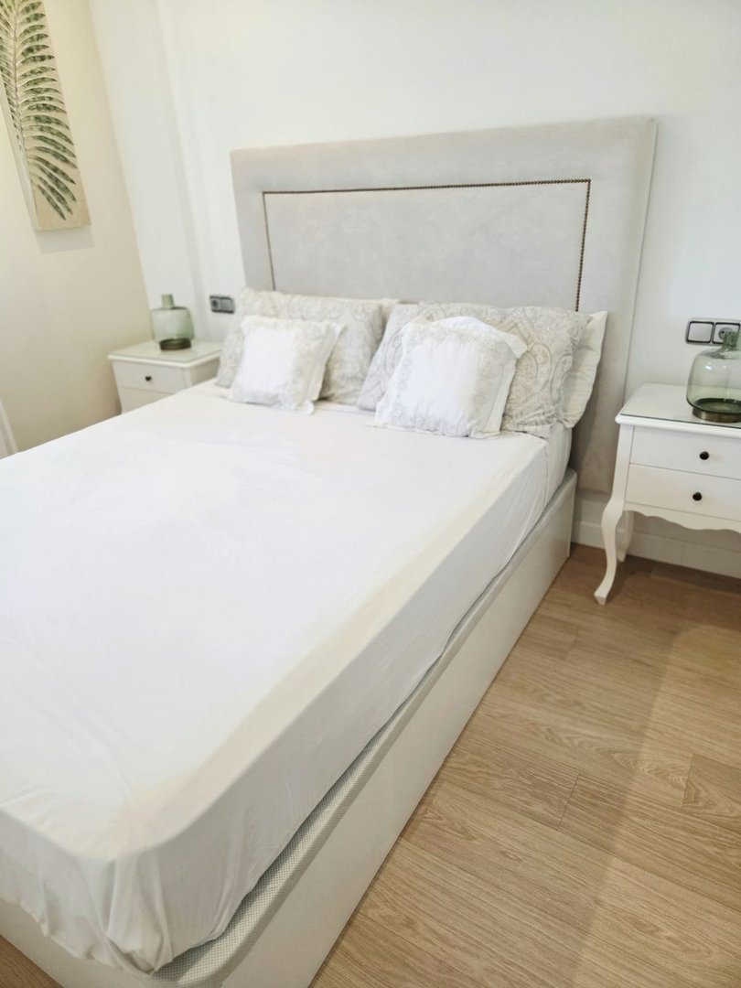 2 Bed Middle Floor Apartment in Torremolinos