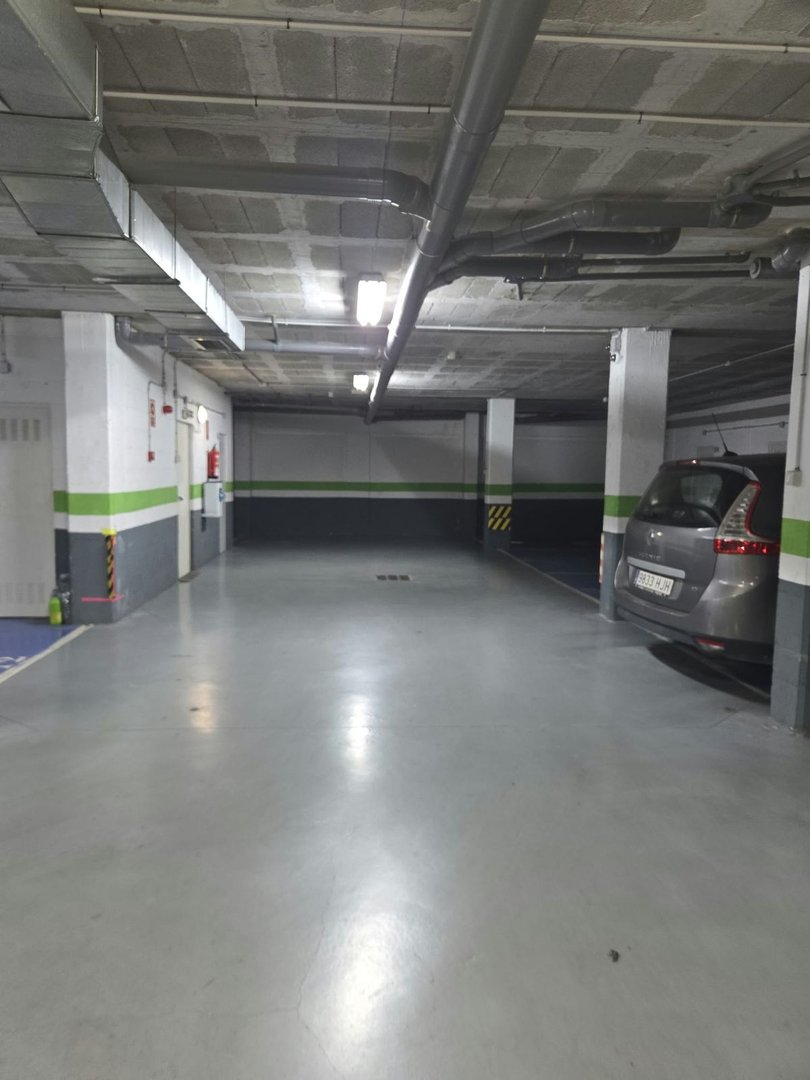 2 Bed Middle Floor Apartment in Torremolinos