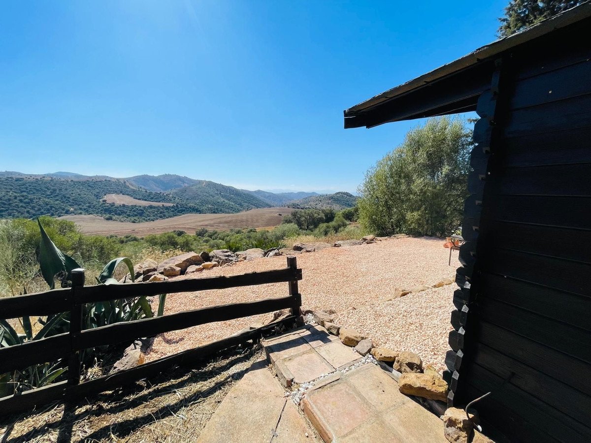 4 Bed Finca - Cortijo in Almogía