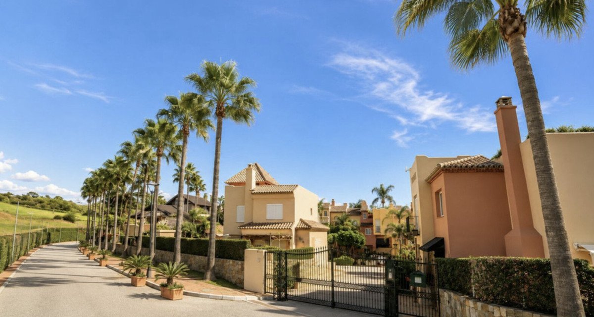 3 Bed Townhouse in Nueva Andalucía