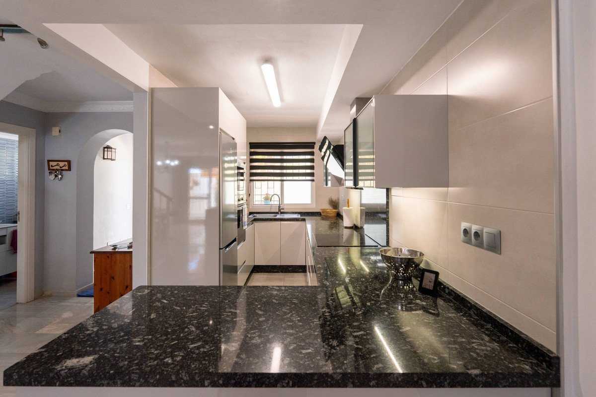 3 Bed Townhouse in Nueva Andalucía