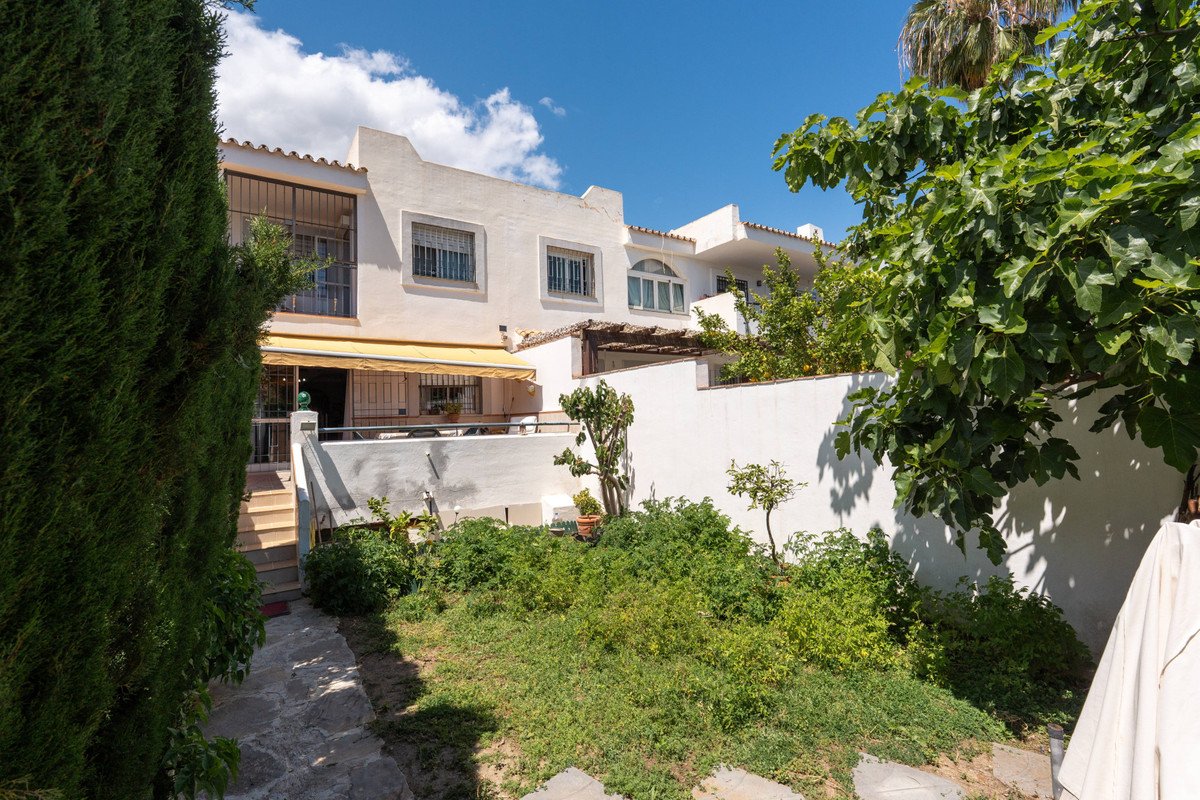 3 Bed Townhouse in Nueva Andalucía