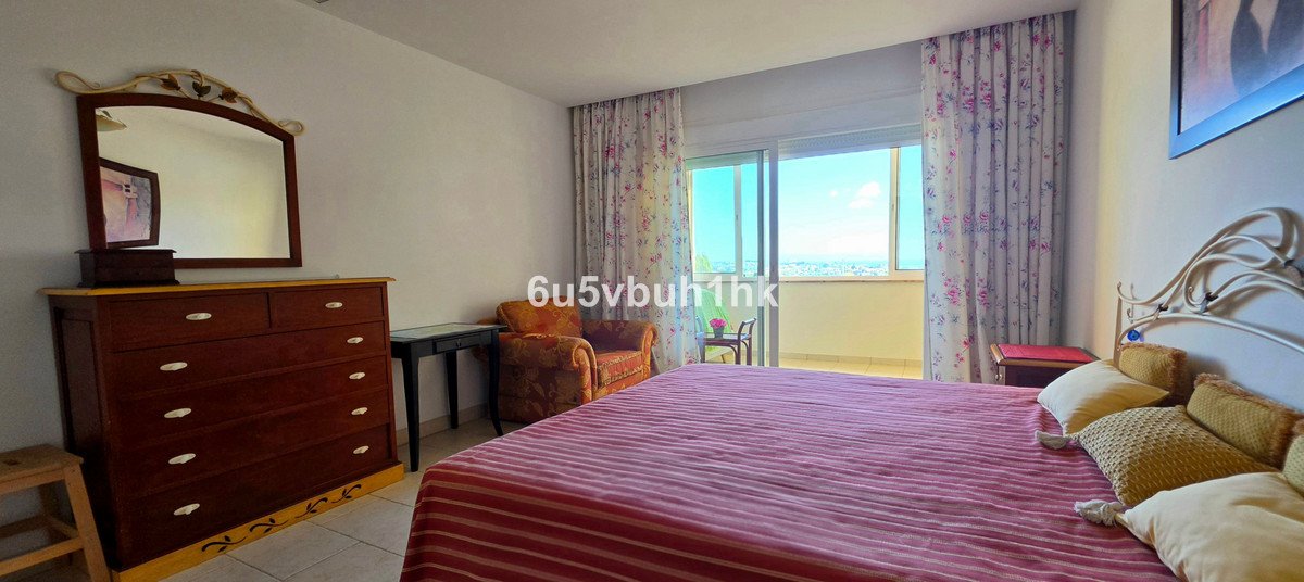 3 Bed Penthouse Duplex in Benahavís