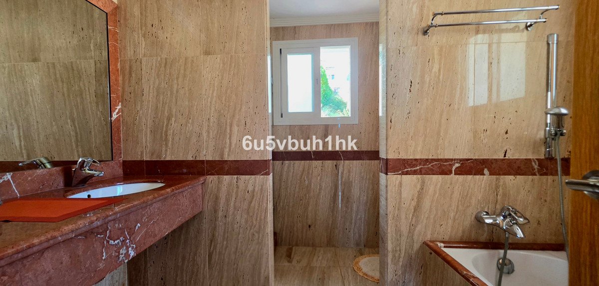 3 Bed Penthouse Duplex in Benahavís