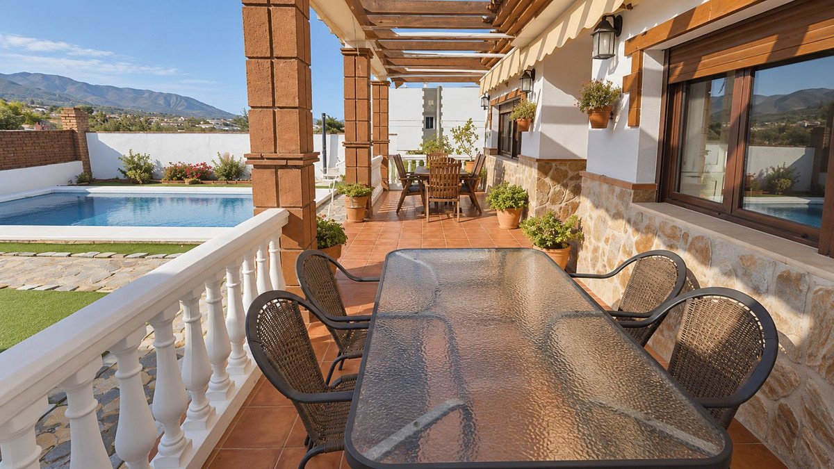 6 Bed Detached Villa in Alhaurín de la Torre