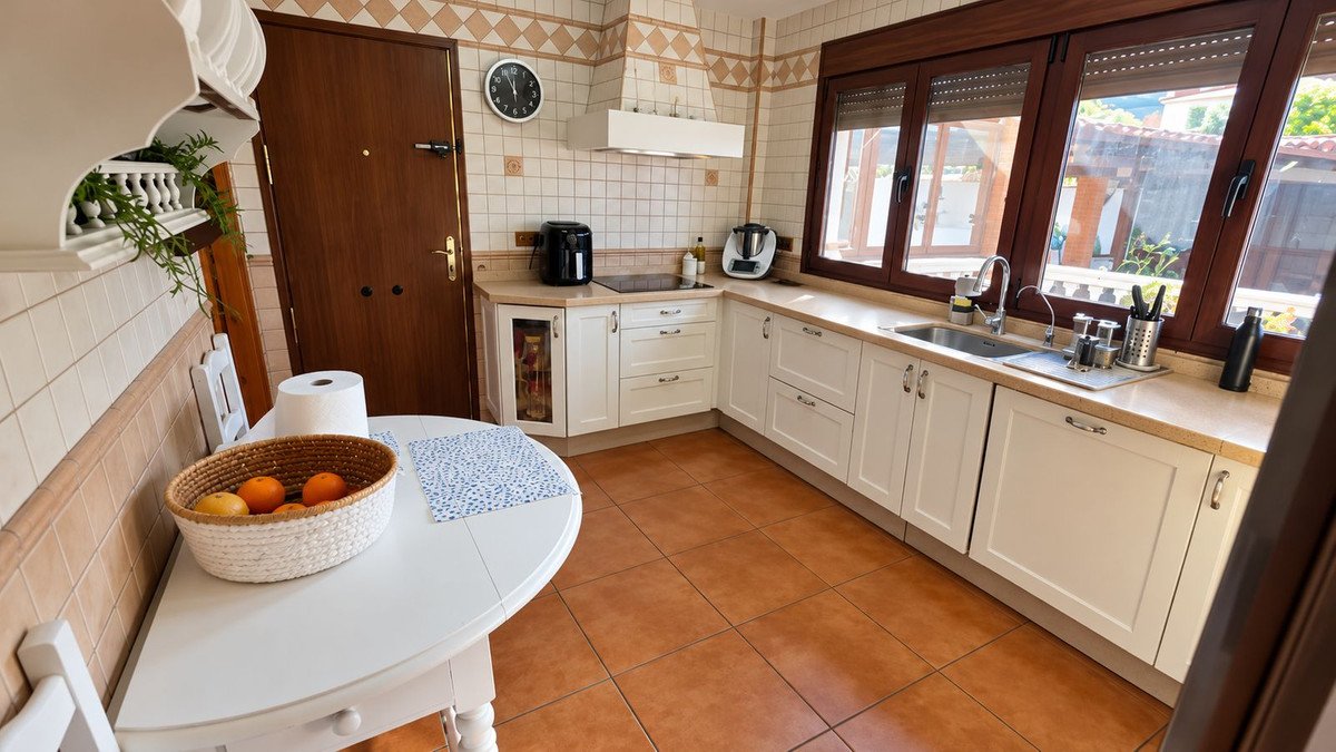 6 Bed Detached Villa in Alhaurín de la Torre