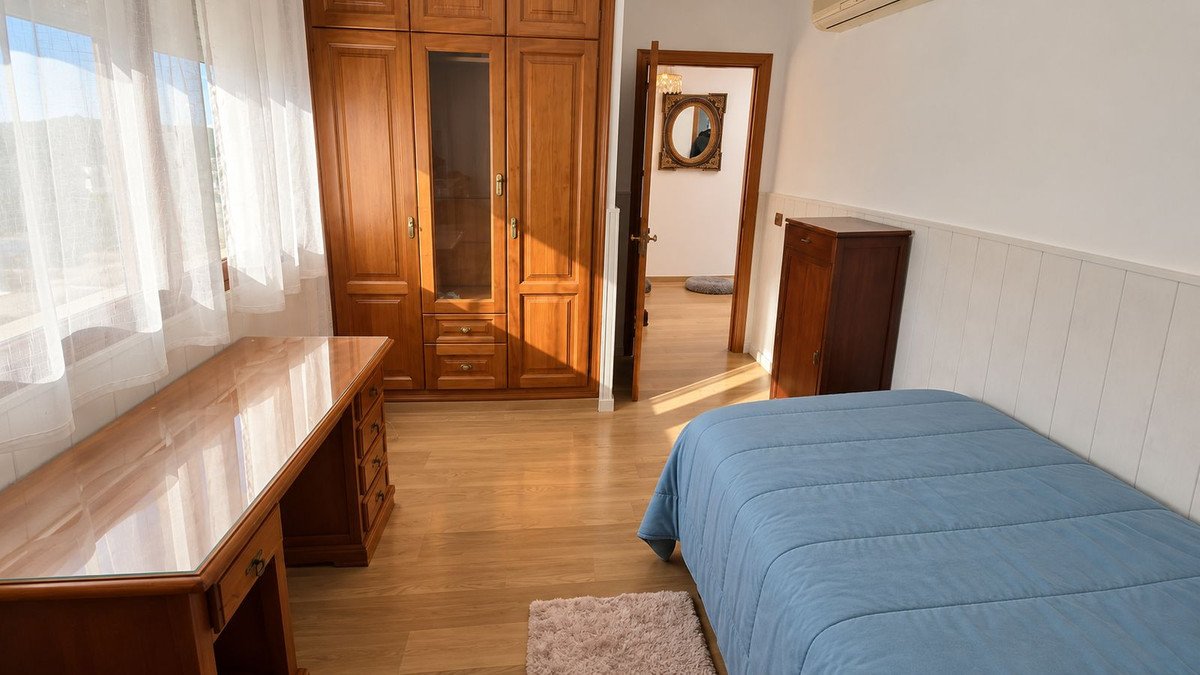 6 Bed Detached Villa in Alhaurín de la Torre