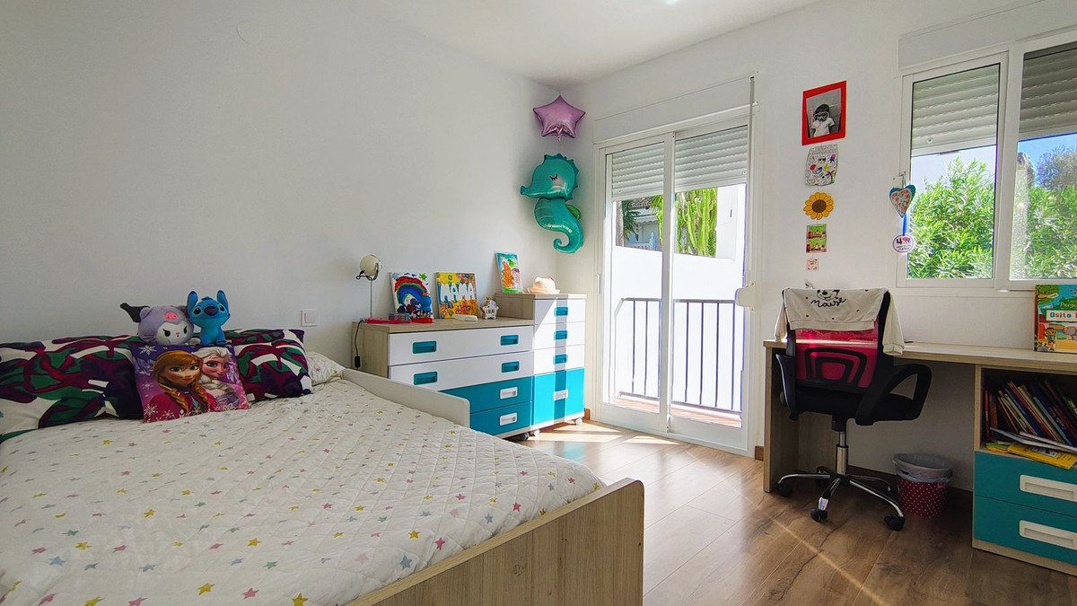 3 Bed Semi-Detached House in El Padron